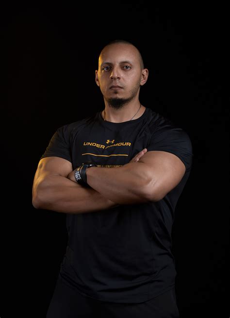 golds gym on Behance