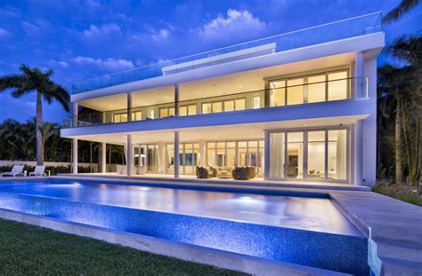 297 Million Newly Built Contemporary Beachfront Mansion In Key