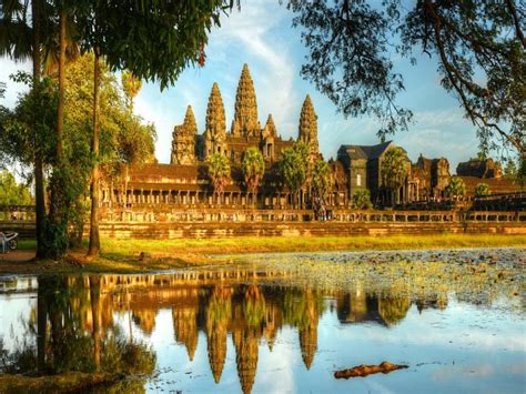 Cambodia, officially the kingdom of cambodia, is a country located in the southern portion of the indochinese peninsula in southeast asia. Nak Bercuti Ke Cambodia? Baca Dulu 8 Tips Menarik Ini ...
