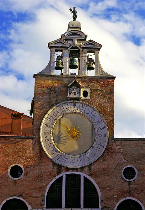 San Giacomo Di Rialto The 24 Hour Clock On The Church Of S Flickr