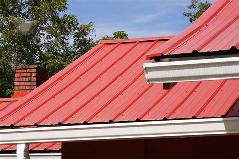 7 Reasons To Consider Metal Roofing For Your Home