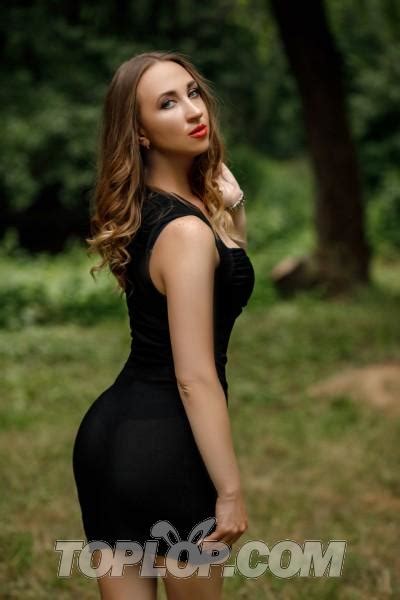 Sexy Bride Anna 34 Yrsold From Poltava Ukraine You Will Find That I Am The Most Loving