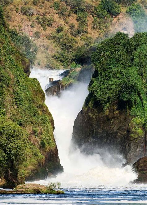 26 Beautiful Places To Visit In Uganda Nature Culture Wildlife