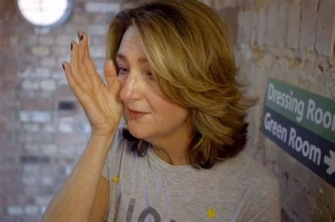 The Real Full Montys Victoria Derbyshire Thanks Fans After Breaking Down In Tears On Stage Over