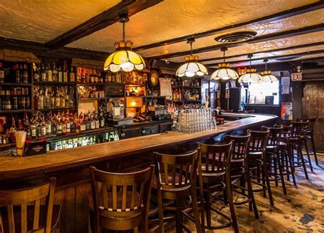 12 Melhores Bares De São Paulo Irish Bar Pub Interior Irish Pub Interior