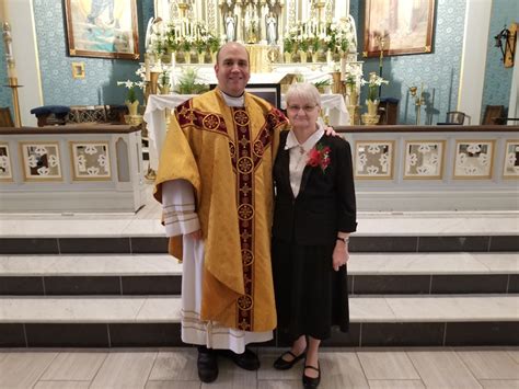 Sister Elizabeth Ann Hall Of Jerseyville Renews Vows River County News