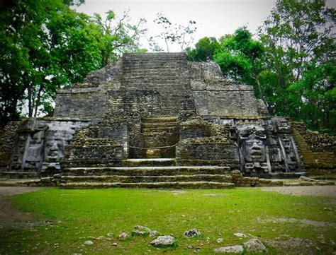 Lamanai Mayan Ruin Belize Ambergris Divers