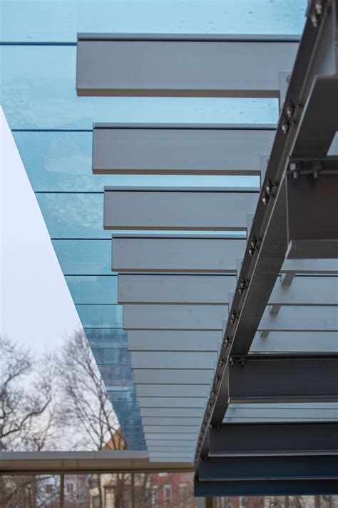 Is a private military corporation founded in september 2003 by thomas katis, matthew mann and john peters. Glass Canopy | SKYSHADE 2500 | EXTECH, Inc.