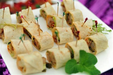 After you eat your snack you'll have a refreshing, cold drink. Summer Picnic Food Ideas & Recipes | The Old Farmer's Almanac