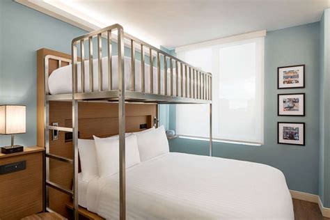 Wingate by Wyndham Hotel Bronx Haven Park New York, NY - See Discounts