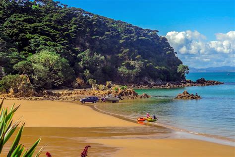 Best Beaches In New Zealand