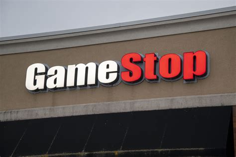 Gamestop Employee Charged After Fatally Shooting Shoplifter Dramawired