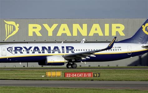 Ryanair Passenger Forced Way Out Of Emergency Exit And Onto Wing Of