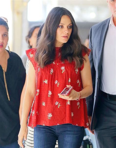 Mila Kunis Out In New York City 06 Gotceleb
