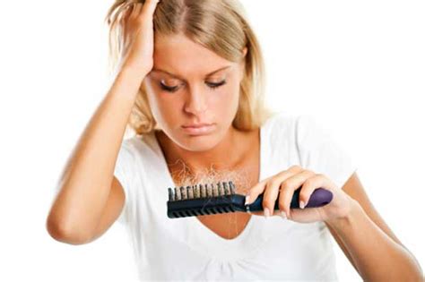 دلیل ریزش مو بعد از زایمان درمان ریزش مو بارداری