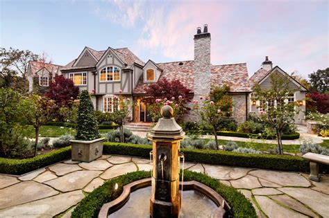 Elegant Residence In Atherton California United States