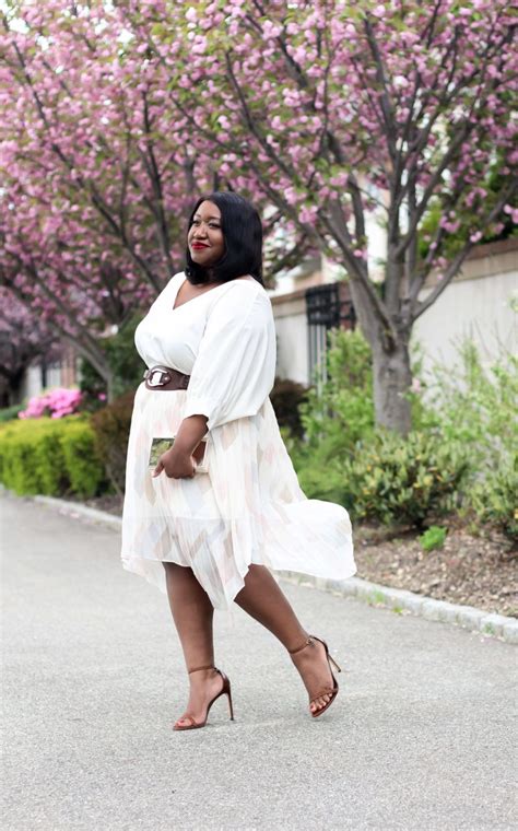 Plus Size Spring Outfit Idea Signs Of Spring Shapely Chic Sheri