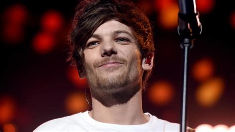 Louis Tomlinson speaks out after his sister's death last month