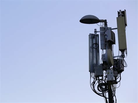 California Small Cell Bill to Severely Limit Local ...