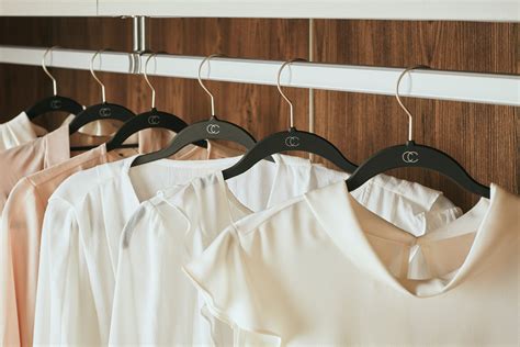 Space Saving Hangers | Clothes Hangers - California Closets