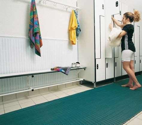 15 Water Wardrobe Ideas Pool Changing Rooms Swimming Pools Changing