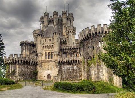 Butron Castle Basque Country Spain Castle Abandoned Castles
