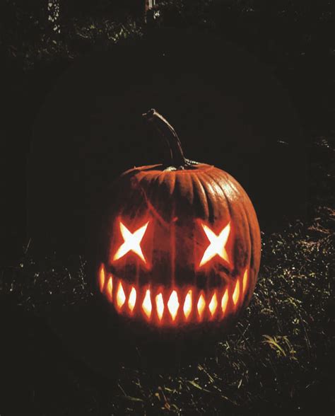 20 Easy Scary Pumpkin Carving Designs