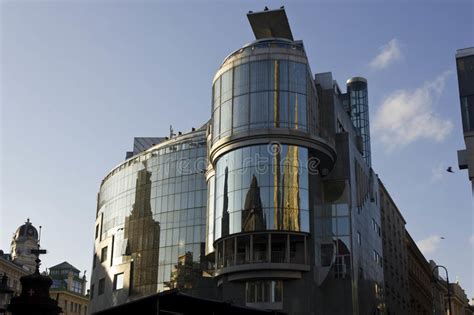 Weitere infos anzeigen weniger infos anzeigen. Haas-Haus On Stephansplatz In Vienna, Austria Editorial ...