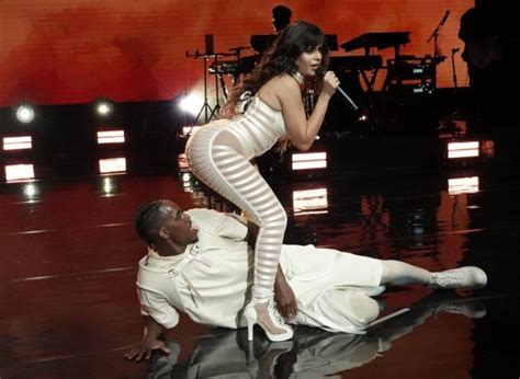 Camila cabello nació el 3 de marzo de 1997 en la localidad de cojímar, situada al este de la habana, cuba. Watch: Camila Cabello Rocks #VerizonUp Concert With ...