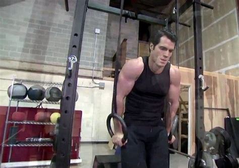 Henry Cavill Photos Inside Henry Cavills Man Of Steel Workout