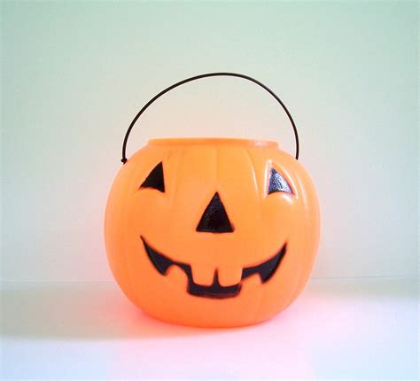 Halloween Plastic Pumpkin Orange Trick Or Treat Pal