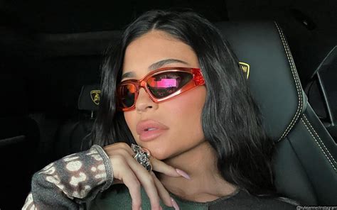 Kylie Jenner Opens Up About Experiencing Tons Of Pain 4 Months