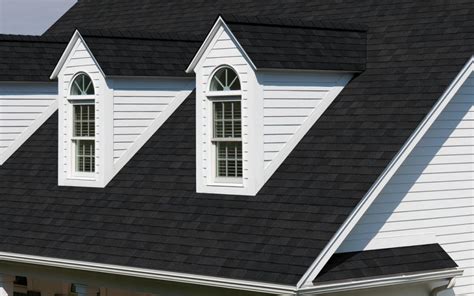 While the best protection against heat loss and gain in your home is sufficient insulation, the color of the shingles can affect attic temperatures by 40 degrees. Owens Corning® Duration® Series Shingles | Cape Cod, MA & RI