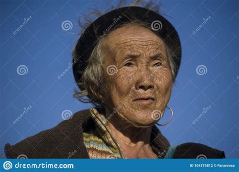 senior-hmong-woman-in-sapa-editorial-photography-image-of-expression