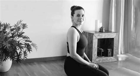 How Agnisar Kriya Yoga Practice Is Good For Diabetes