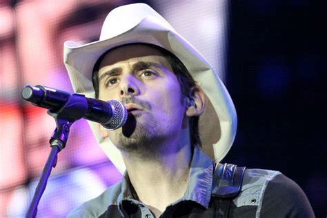 Country Star Brad Paisley Releases Bizarre Accidental Racist Song