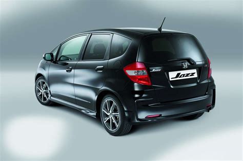 Maybe you would like to learn more about one of these? Honda Jazz Si 2012 - mały, ale NIE potwór | #motofilm