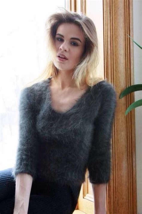 Only Fluffy Wool Fashion Sexy Sweater Mohair Sweater