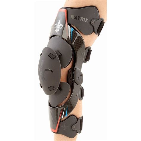 It also helps to stabilize the patella. Matrix Pro Sport Ligament Knee Brace | Health and Care
