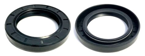 R Tc Double Lip Nitrile Rotary Shaft Oil Seal With Garter