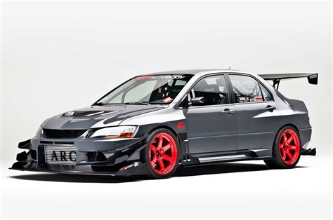 The 2006 mitsubishi lancer evolution has established itself as one of the most thrilling sedans on the market mitsu had a blue 2006 evo ix and a silver 2006 evo ix mr for us to drive. 2006 Mitsubishi Evo IX MR - Ultimate MR