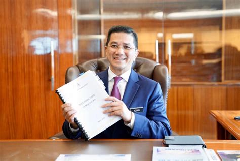 Ministry of international trade and industry, malaysia, kuala lumpur, malaysia. NEW MITI MINISTER CHARTS THE WAY FORWARD TO FUTURE PROOF ...