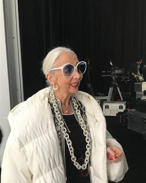 The Instagram Celebrating Rich Glamorous Milanese Grandmas Grandma Fashion Rich Women Old Women