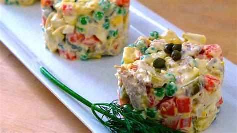 Macédoine au poulet, salade composée facile bonjour tout le monde, cette macédoine au poulet, ou cette salade composée bien facile au poulet est une recette que j'ai découverte lorsque lynda ( ma. راه اندازی خط تولید سالاد الویه (مصاحبه تامین کننده با ...