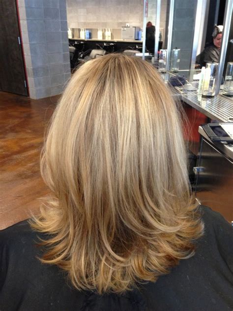 But becoming a bottle brunette is not without its challenges. blond hair hi lights and low lights | Blonde highlights ...