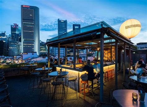 The 10 Best Rooftop Restaurants in Singapore