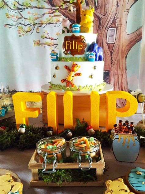 Did you scroll all this way to get facts about winnie the pooh party decorations? 10 best CLASSIC WINNIE THE POOH PARTY images on Pinterest ...