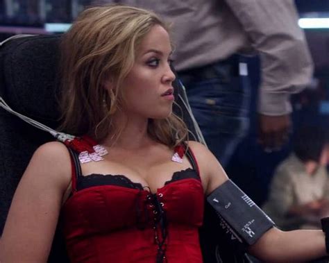 Pop Minute Erika Christensen Lie To Me Photos Photo 1