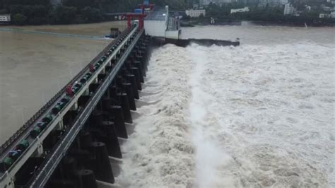 Fuchunjiang Reservoir Releases Water With All Floodgate Open Youtube