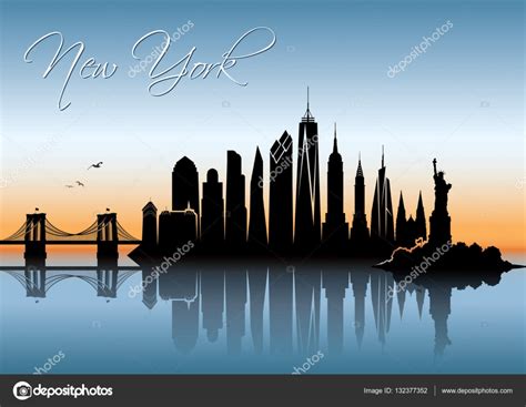 New York City Skyline — Stock Vector © Ipetrovic 132377352